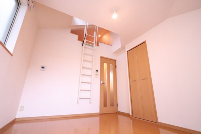 【居間・リビング】 | コンフォートベネフィス大橋5