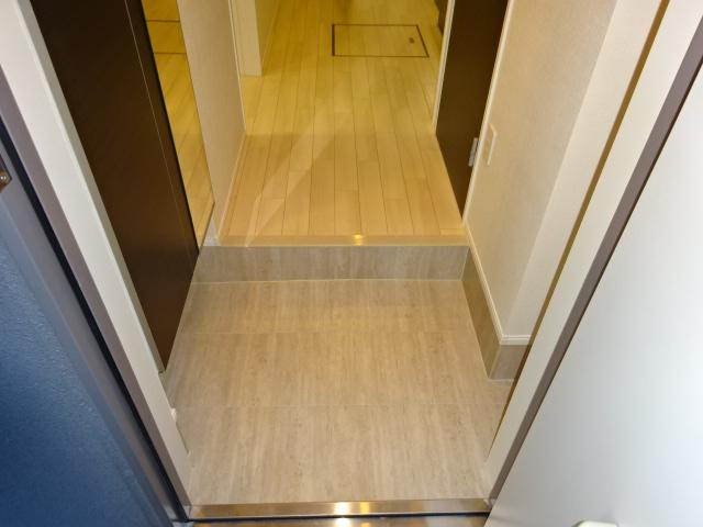 ベロニカの玄関|玄関