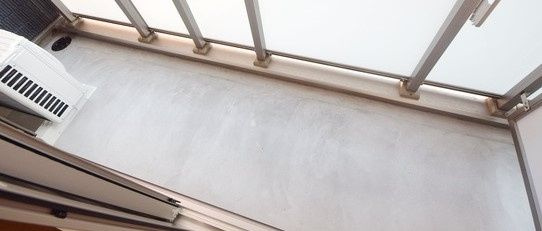 アクシーズ新都心のバルコニー