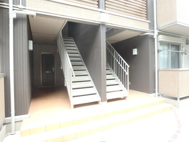 第５コスモスヴィラのエントランス