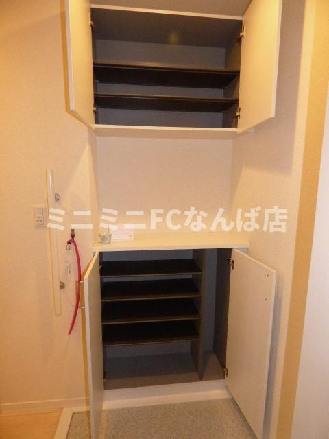 シャーメゾンベルパージュの玄関