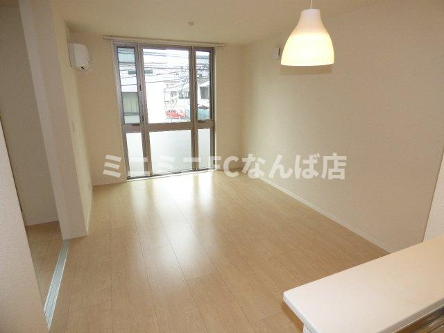 シャーメゾンベルパージュの居間・リビング