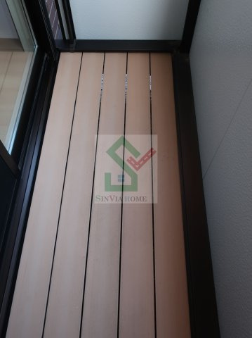 ハウス三生のバルコニー