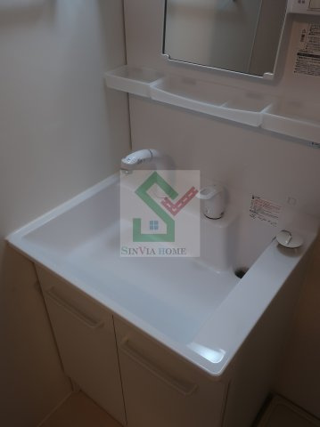 ハウス三生の独立洗面台