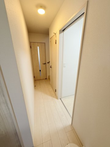 下北方町　中古戸建の玄関