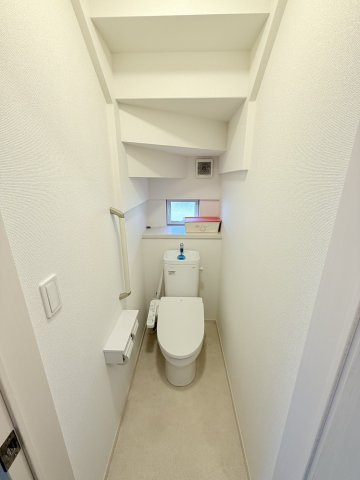 下北方町　中古戸建のトイレ