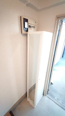 【玄関】 | ラポール