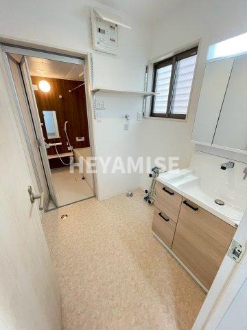 Signpostジラソーレの洗面所