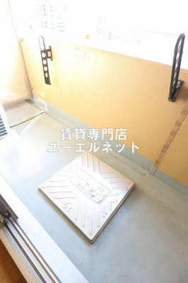 【バルコニー】 | アーデン江坂 | バルコニー付きで採光＆風通し良好！