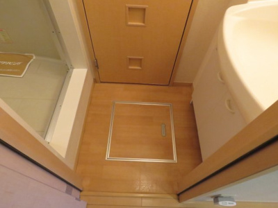 【洗面所】 | グランフェスタ | 床下収納はありません