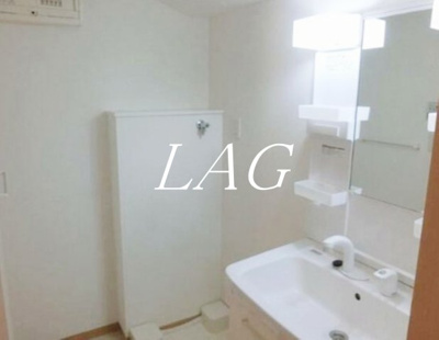 【洗面所】 | カーサ大井倉田 | 洗面台です。