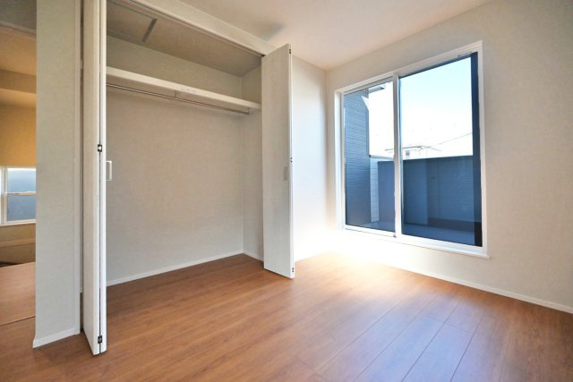 ファーストタウン大吹町新築一戸建て│3SLDK+並列駐車2台可の洋室|-2階洋室6.25帖-