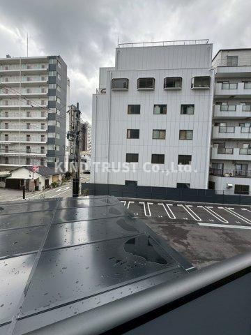 ジオエント梅田北リバーフロントの駐車場|駐車場に車を止められます