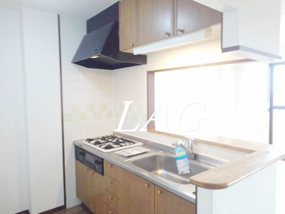 【キッチン】 | サンモール芝山 | キッチンです。