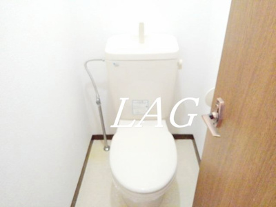 【トイレ】 | サンモール芝山 | トイレです。