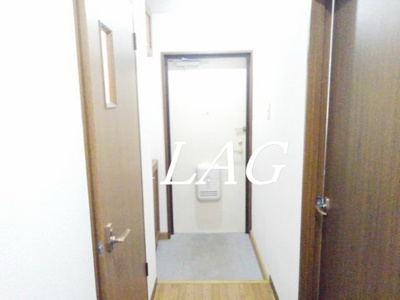 【玄関】 | サンモール芝山 | 玄関です。