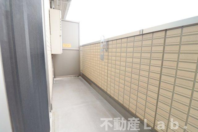 イル・ニードのバルコニー