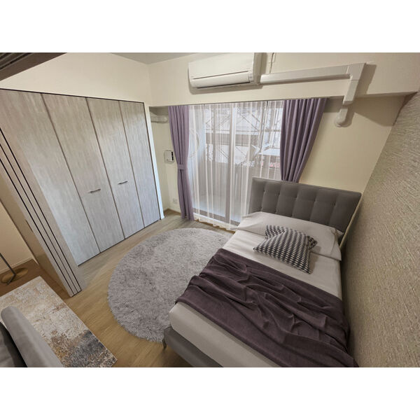 スプランディッド新大阪VIの洋室