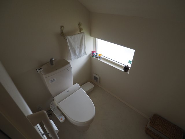 前橋上大島　中古住宅のトイレ