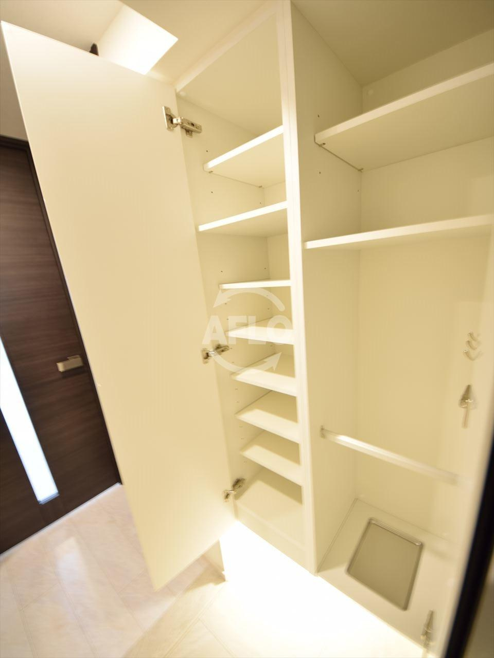 エステムコート北堀江　堀江小学校の収納|エステムコート北堀江　シューズボックス