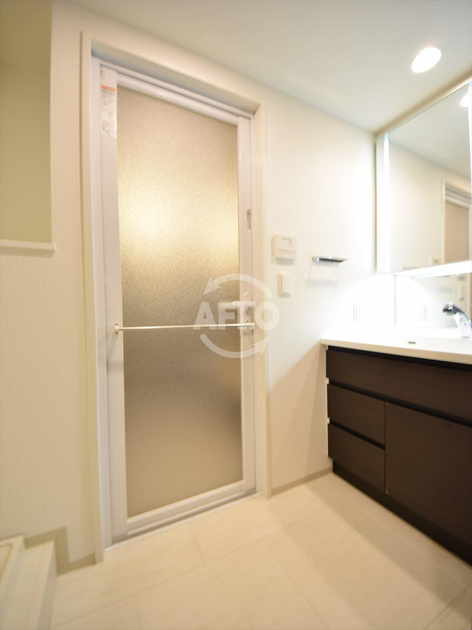 エステムコート北堀江　堀江小学校の洗面所|エステムコート北堀江　洗面所