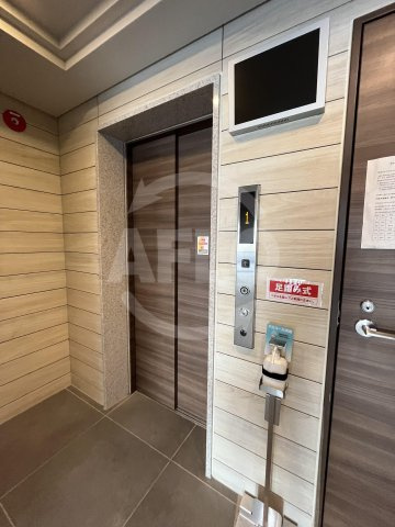 エステムコート北堀江　堀江小学校の設備|エステムコート北堀江　エレベーター