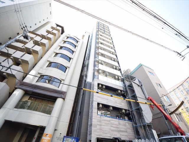 エステムコート北堀江　堀江小学校のエントランス|エステムコート北堀江　