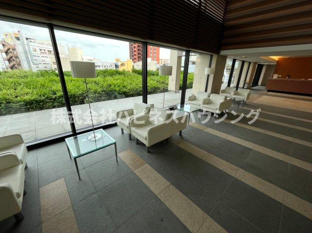 ライオンズタワー柏のロビー