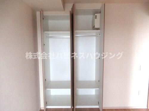 ライオンズタワー柏の収納|クロゼット　※同タイプ別部屋2023年7月撮影