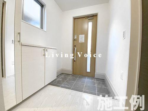 【玄関】 | 【仲介手数料０円】相模原市緑区二本松3期　新築一戸建て　 | 相模原市緑区二本松3期　新築一戸建て　