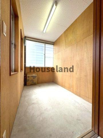 湊北町戸建のその他|南側玄関にある倉庫