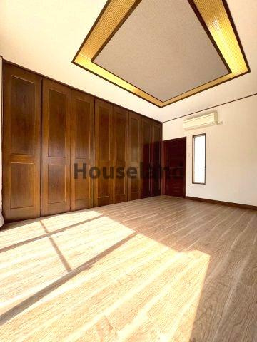 湊北町戸建の洋室|2階洋室