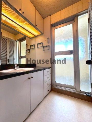 湊北町戸建の洗面所|2階洗面所