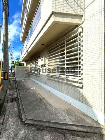 湊北町戸建の駐車場