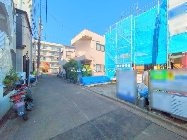 練馬区関町南2丁目　吉祥寺も生活エリア　長期優良住宅　最終1棟の前面道路含む現地写真