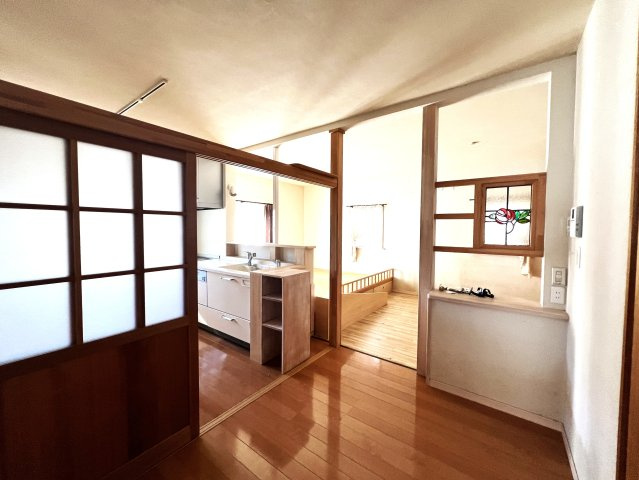 米子市旗ヶ崎7丁目　中古住宅の居間・リビング