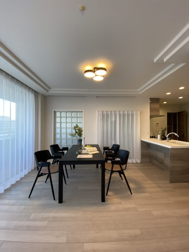 ワコーレ神戸本山ガーデンズの居間・リビング