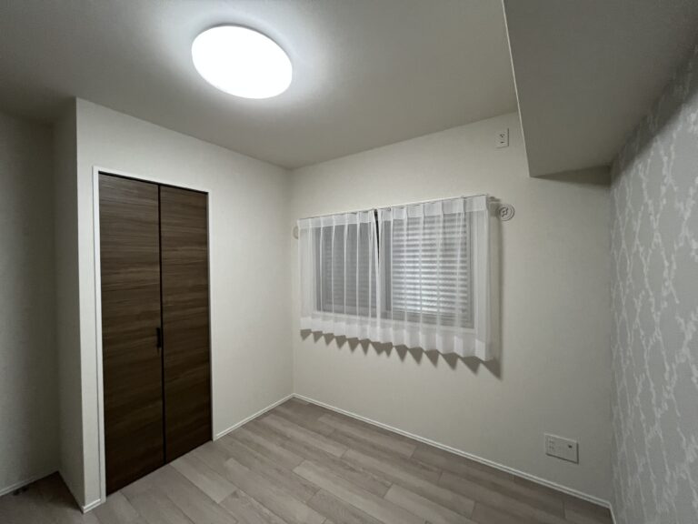 ワコーレ神戸本山ガーデンズの洋室