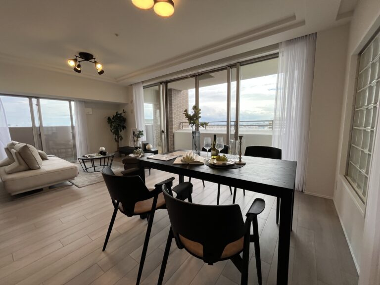 ワコーレ神戸本山ガーデンズの居間・リビング