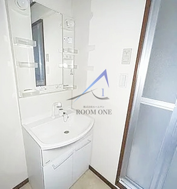 サンライズ田端Ⅱの洗面所|独立洗面台です。