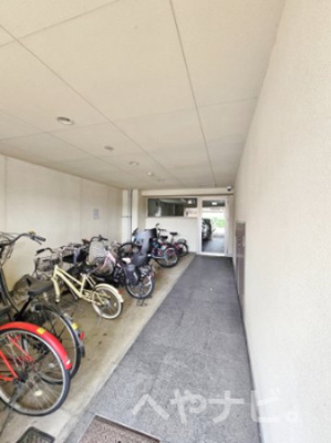 【駐車場】 | エテルナ本陣 | ★駐輪場