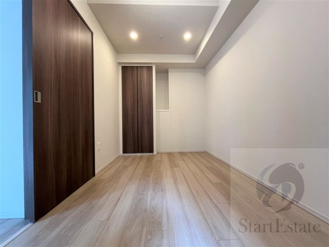 【寝室】の画像