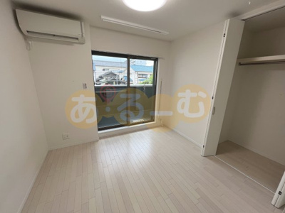 【居間・リビング】 | セレニティ田川北A棟