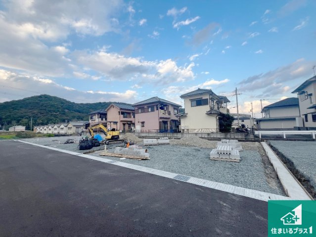 姫路市勝原区山戸　第3期　新築一戸建ての外観|周辺は落ち着いた街並みの住宅地！子育てがしやすい住環境です！まだ未完成ですが、現地でしかわからない事もございます。是非一度ご覧ください。