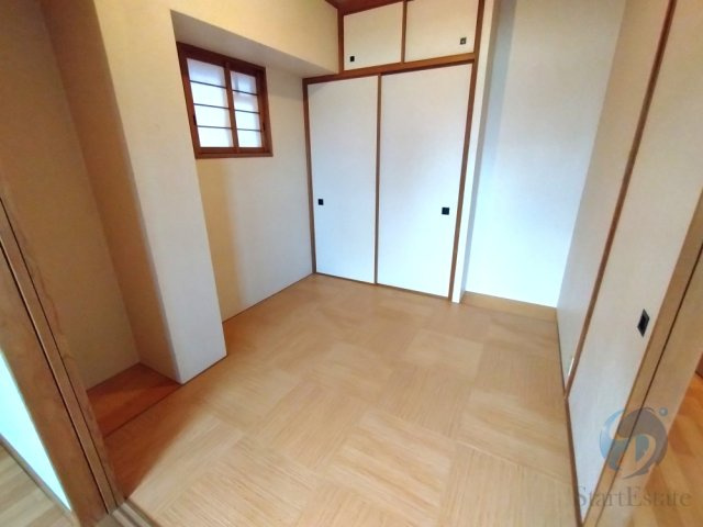 【寝室】の画像