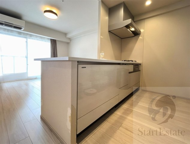 【キッチン】 | プレサンスロジェ住之江レジデンス | AIで家具・小物を消去した画像になります。