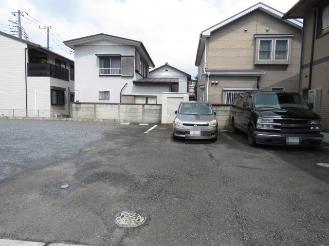 シャンティーユ大竹山の駐車場