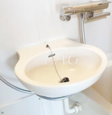 【洗面所】 | レインボーハイツ | 洗面台です。