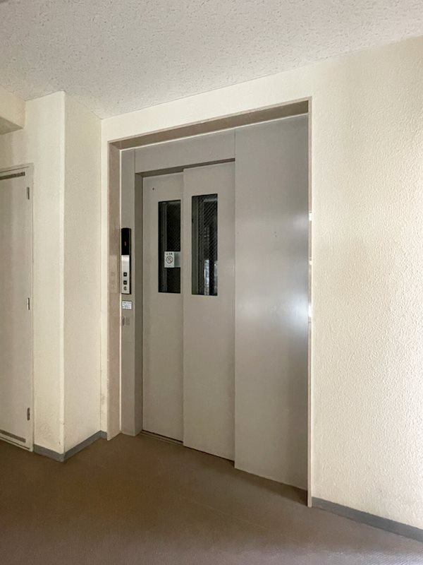 エクセラン夙川の外観