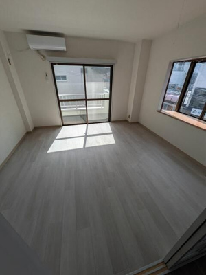 【居間・リビング】 | エメラルド菊水(エメラルドキクスイ)